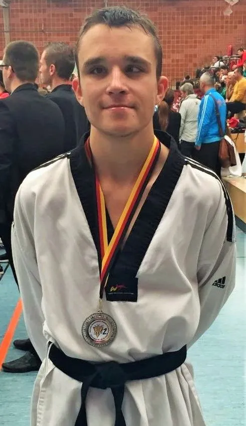 kadettenzrelli.jpg