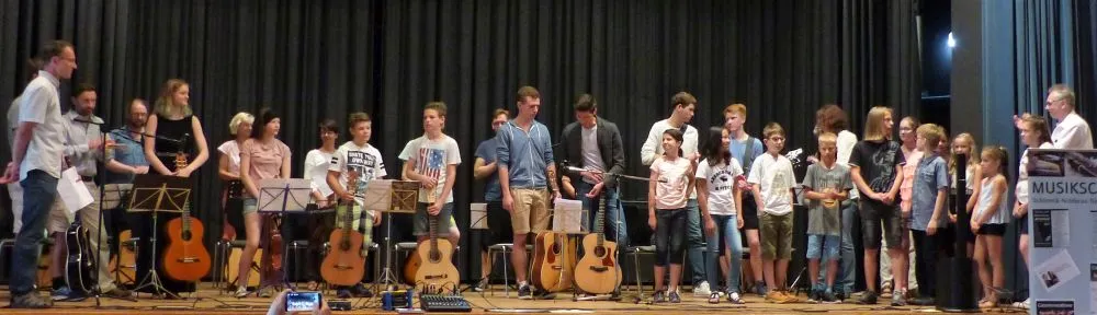 sommergitarre.jpg