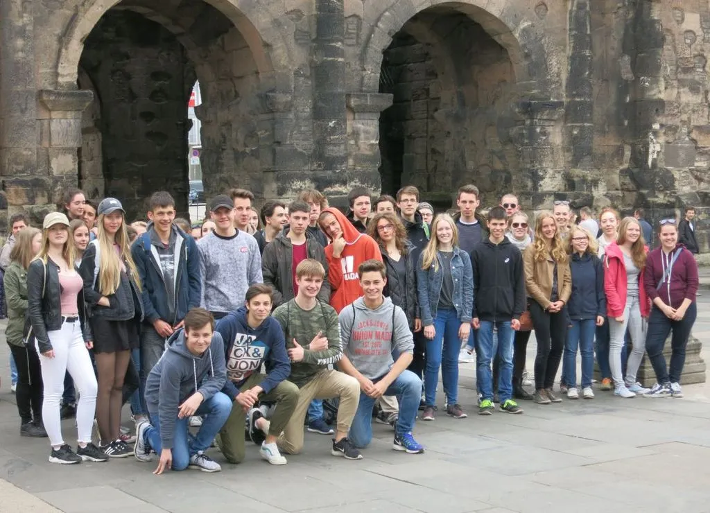 triergelnhggg.jpg