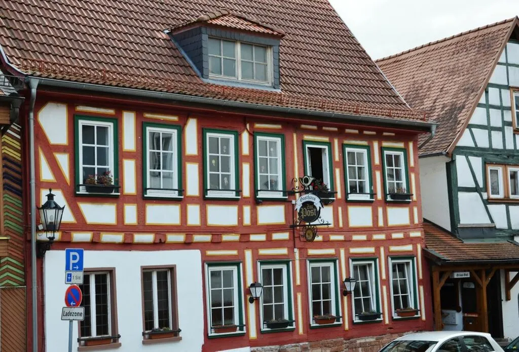 zurpostingn.jpg