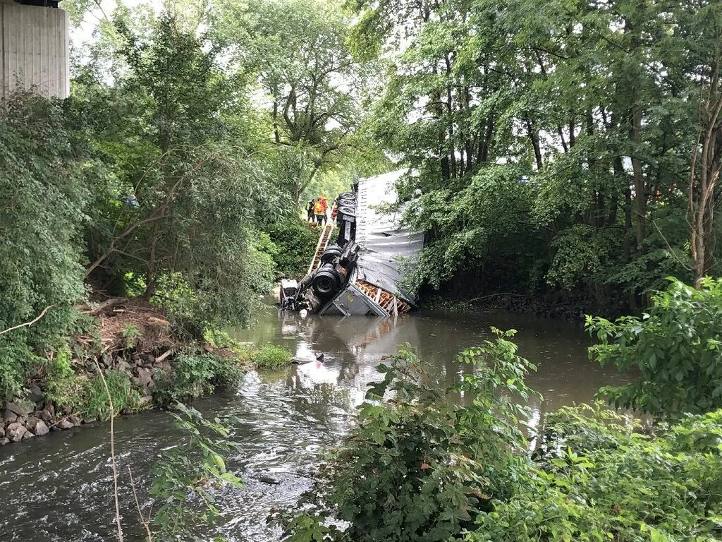 brueckekinzigtallkw9.jpg
