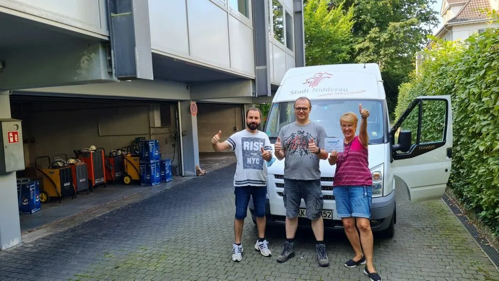 fluechtlinghilfebautrockner1.jpg
