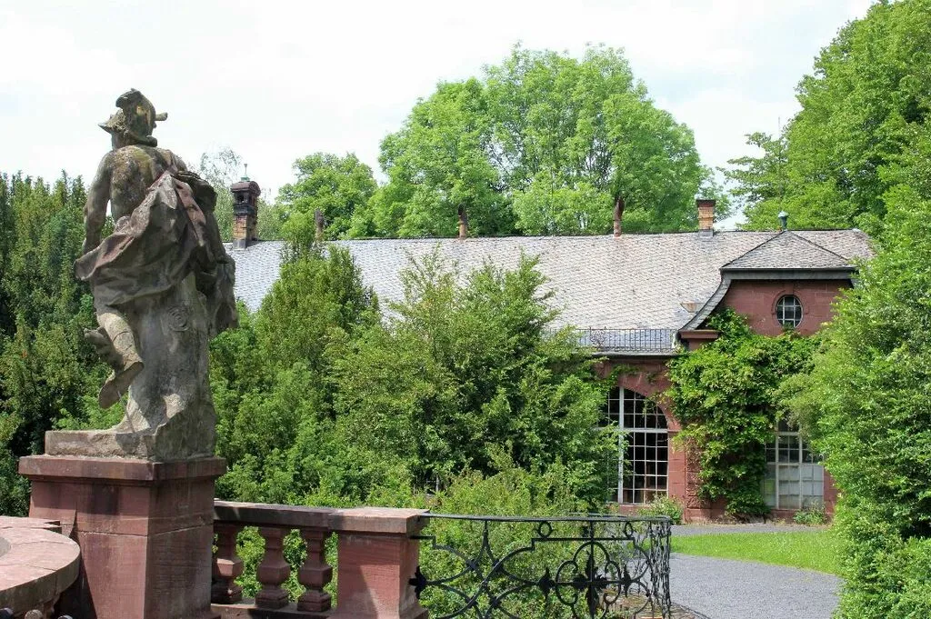 schlossramho15.jpg