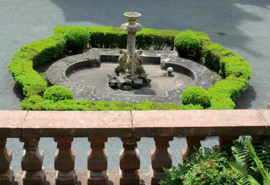 schlossramho17.jpg