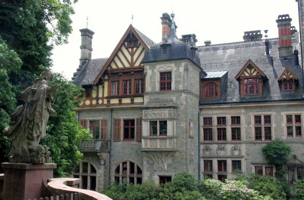 schlossramho6.jpg