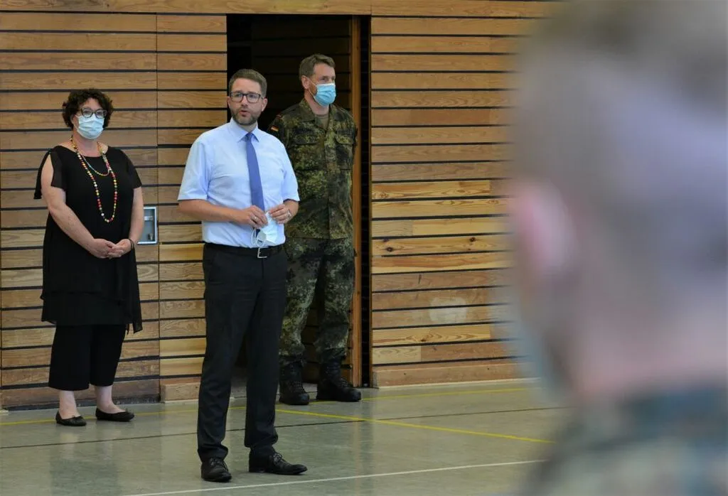 ronnebundeswehr.jpg