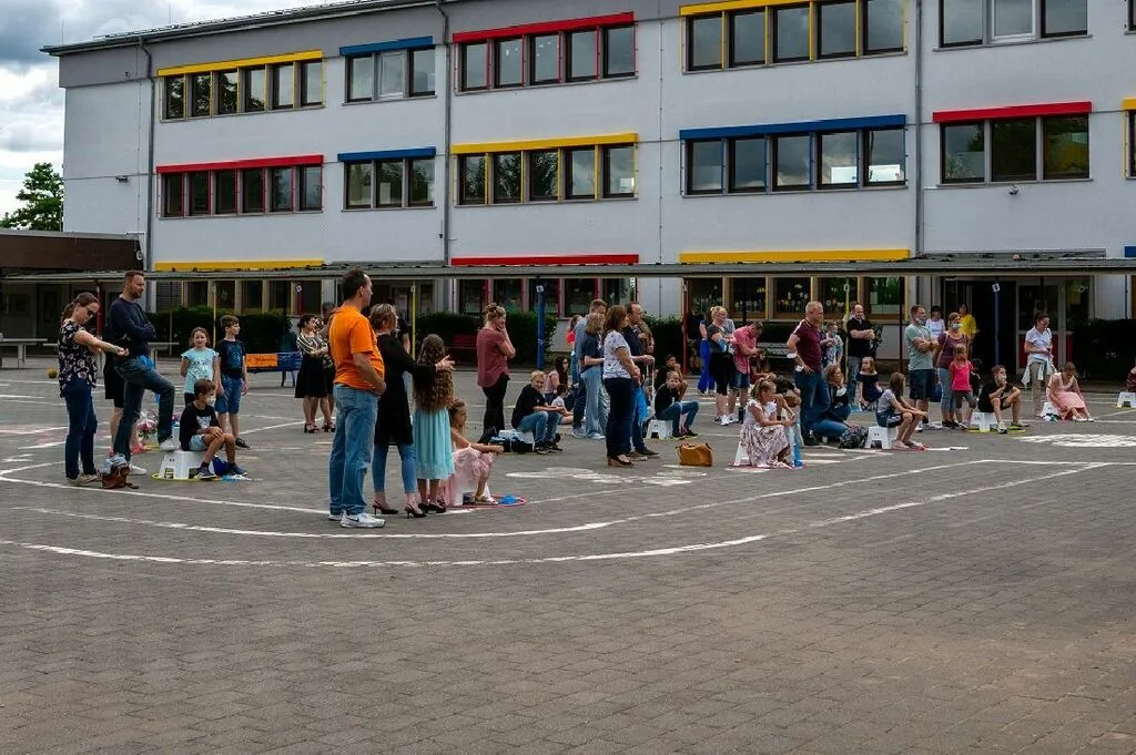 zielvierteneub11.jpg