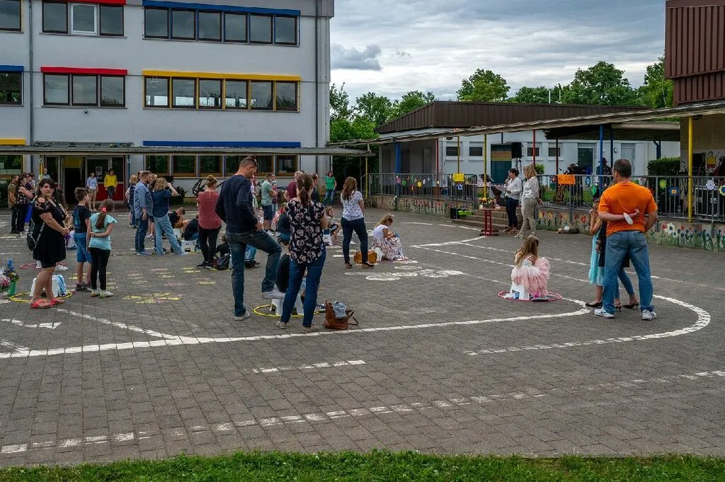 zielvierteneub8.jpg