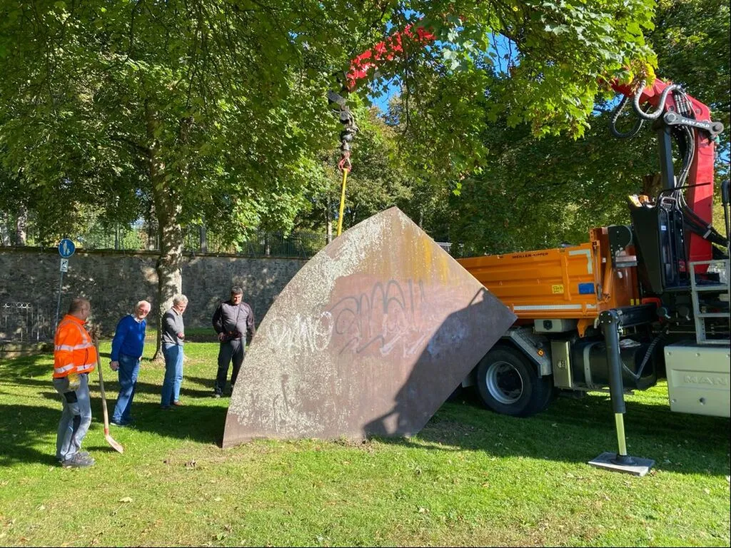skulpturkopfhanau_az.jpg