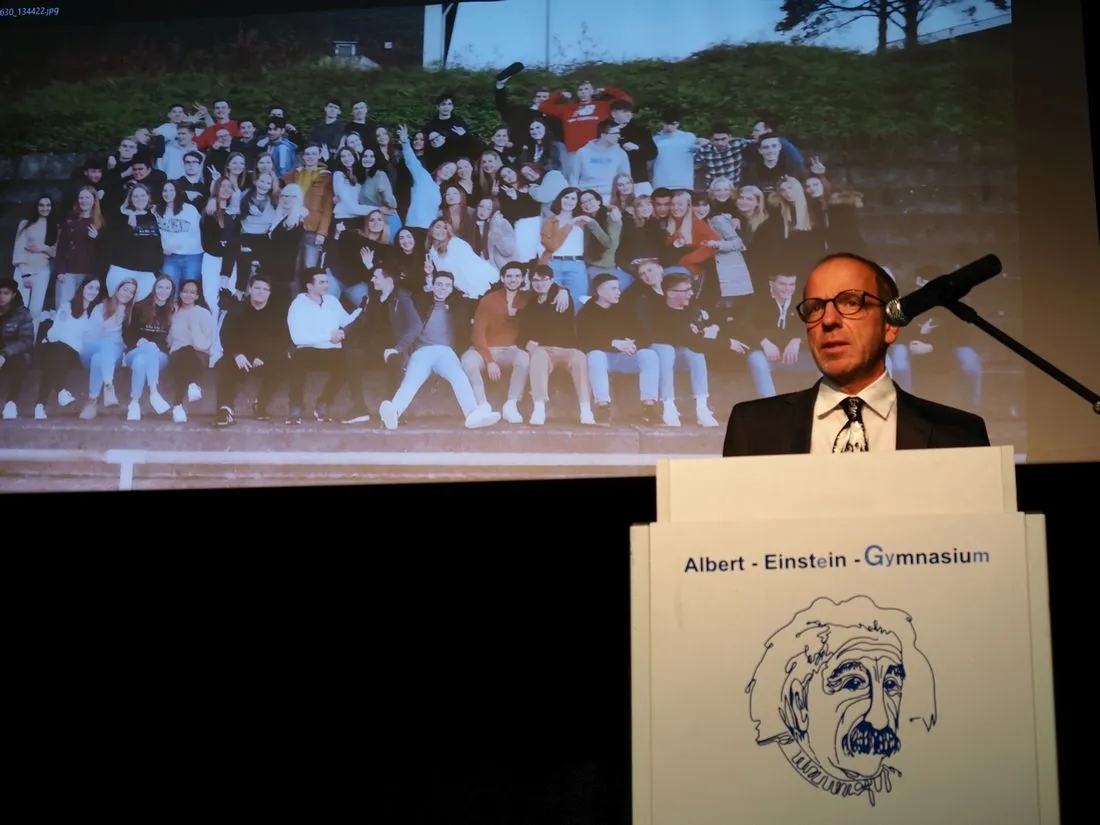 alberteinsteinabitur az
