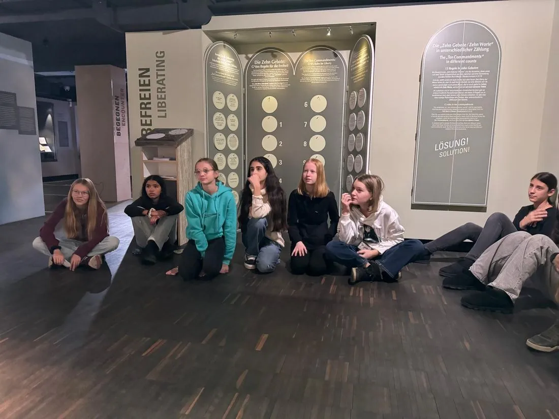 einsteinbibelmuseum az