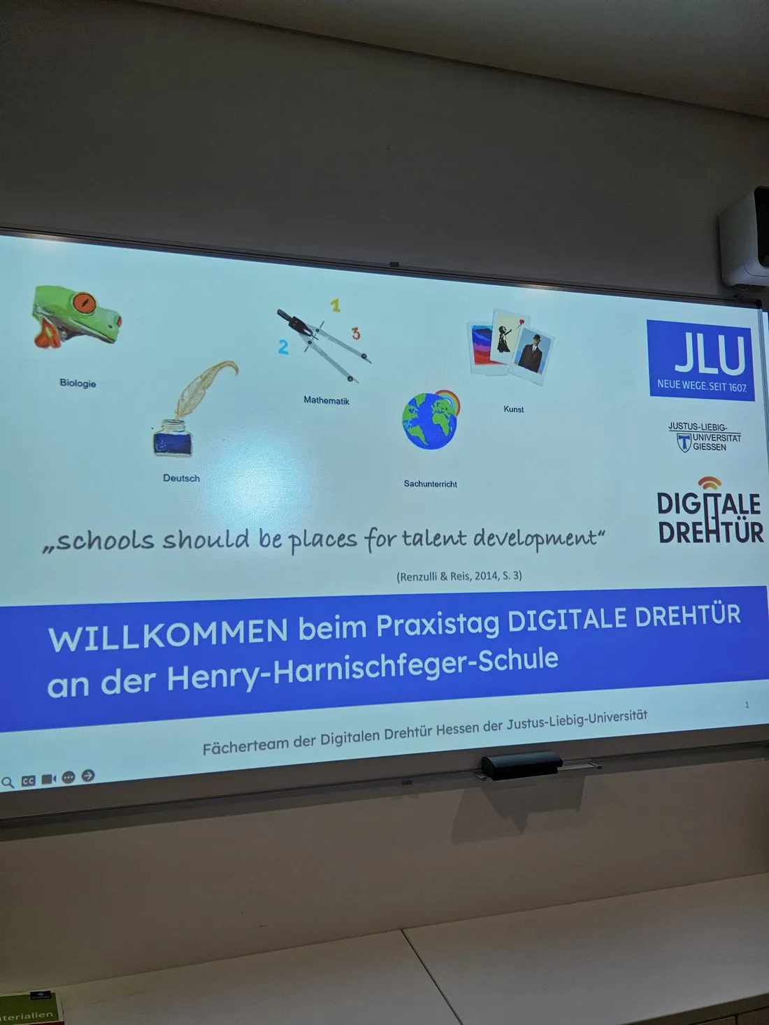 drehtuerdigital az3