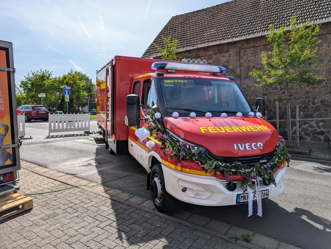 neuergeretffwneub az4
