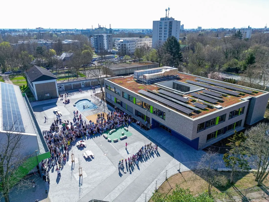 neuetuempeschulehu az2