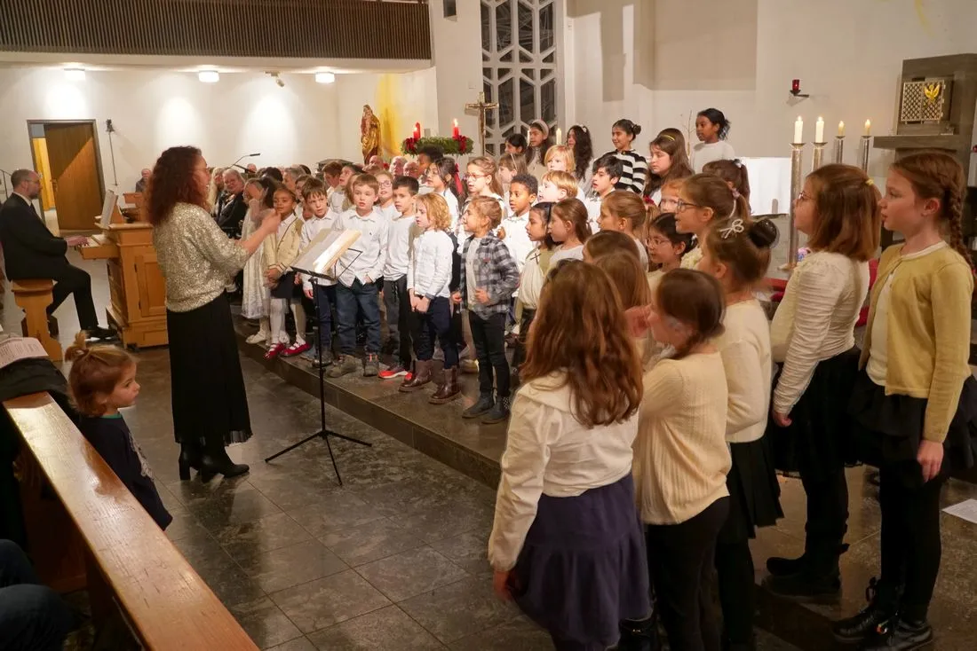 „Freut Euch“ – Adventssingen in St. Elisabeth