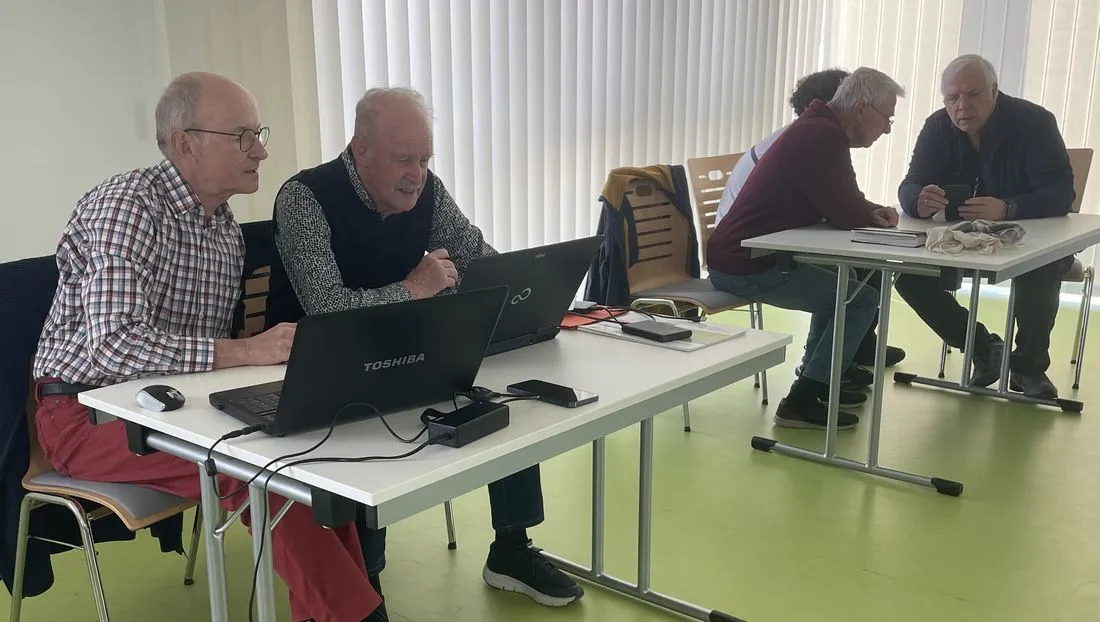 „Digitaltreff für Senioren“ mit erweitertem Team