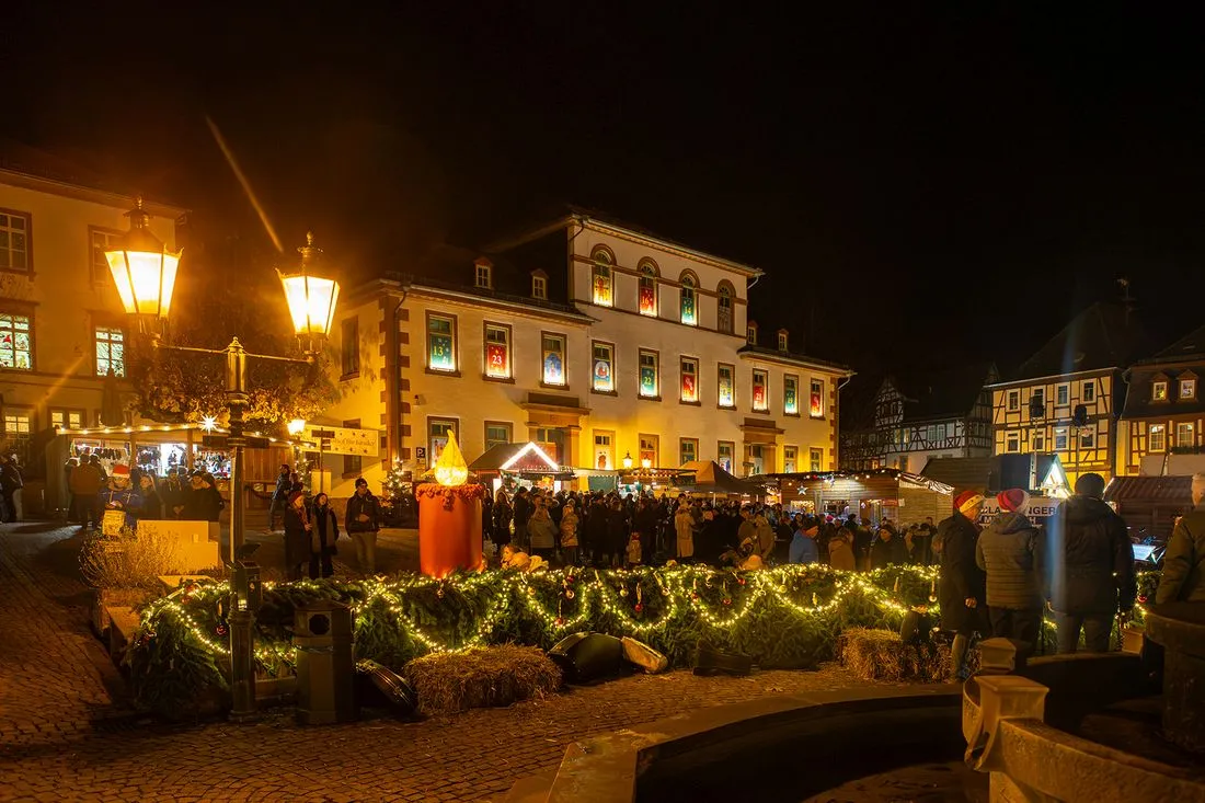 Weihnachtsmarkt in Gelnhausen: Besinnlichkeit und Freude in herausfordernden Zeiten