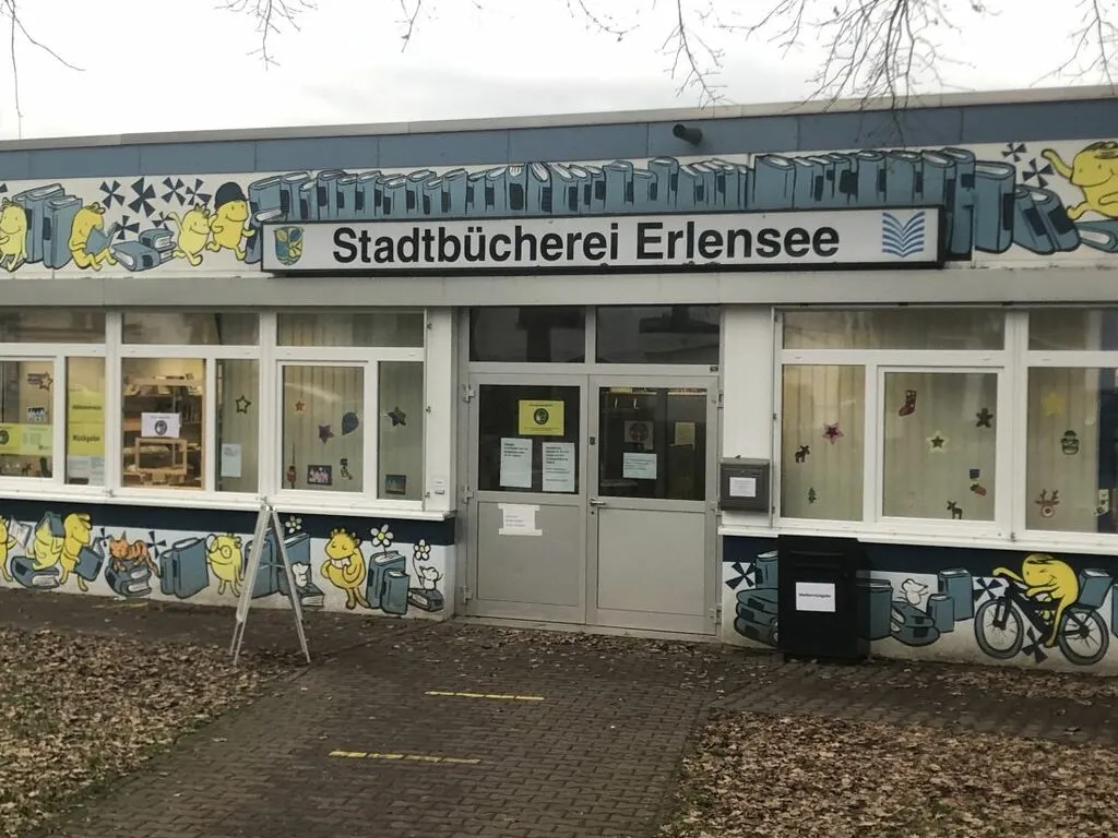 Bilderbuchkino „Dr. Brumm feiert Weihnachten“ in der Stadtbücherei