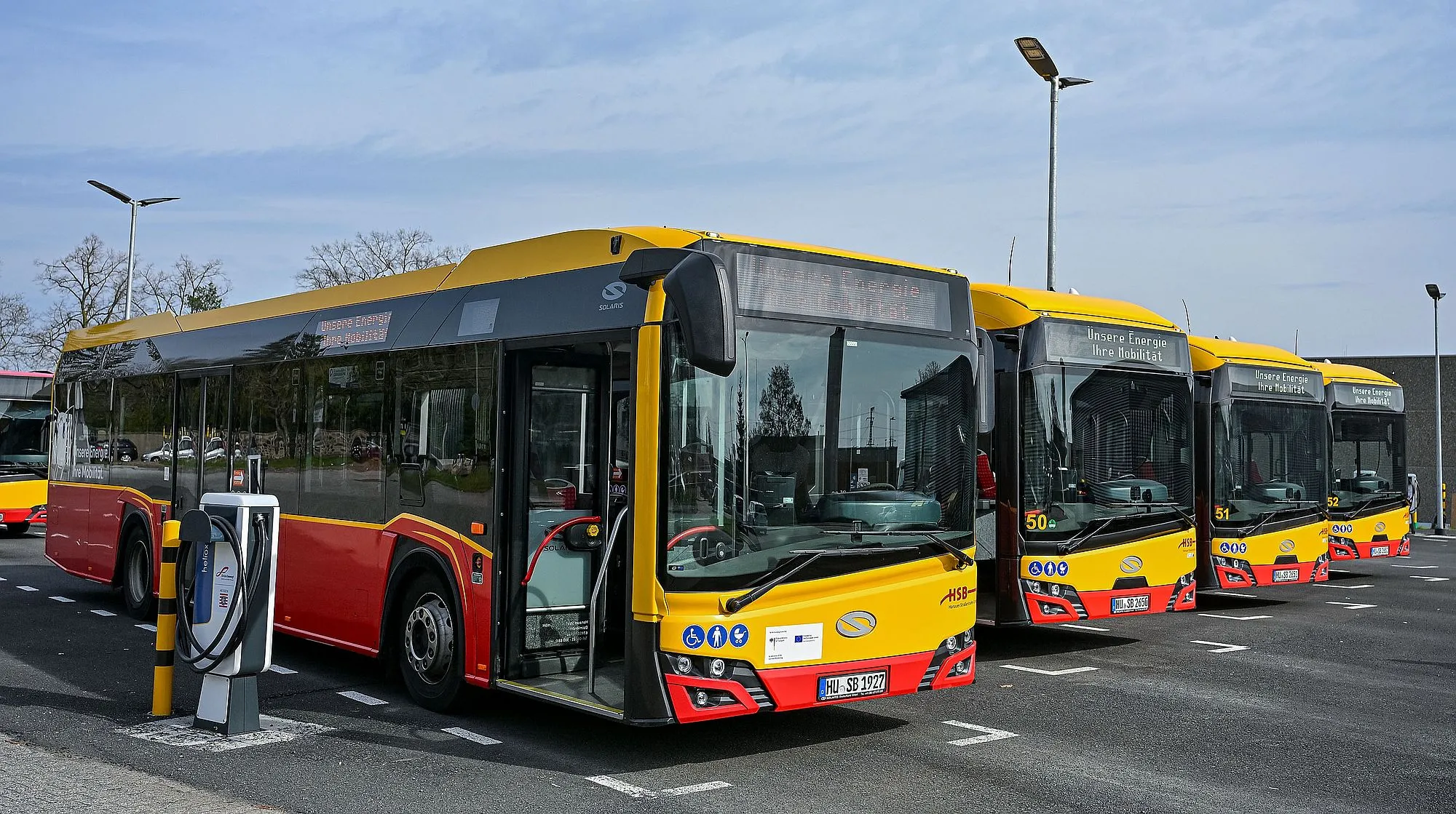 eomniobussinhanau az1