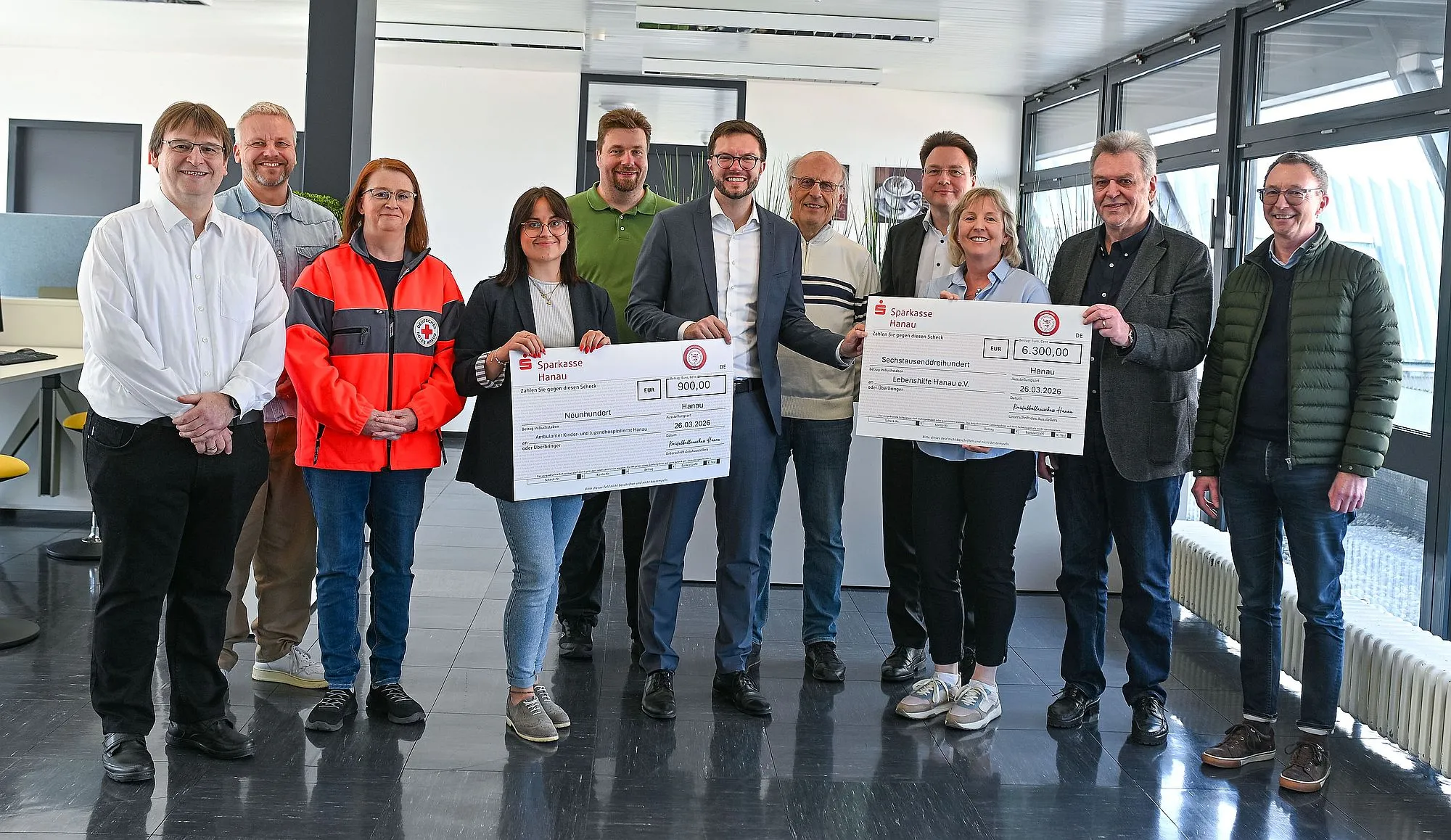Hallenmasters 2026: 7.200-Euro-Spendenübergabe