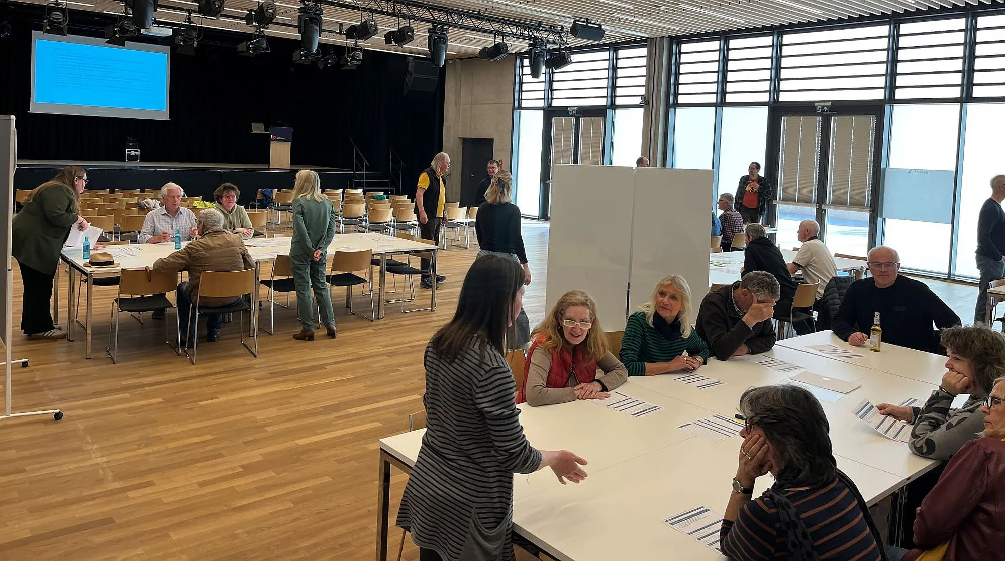 Klimaschutz: Engagierter und konstruktiver Austausch im Stadthaus
