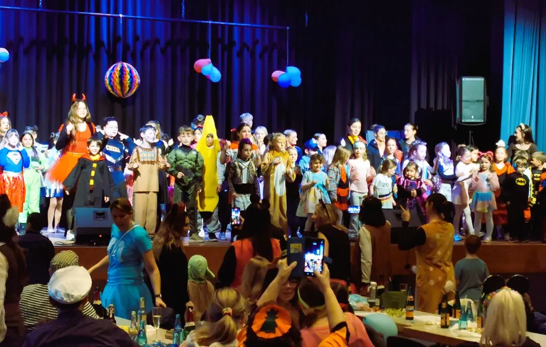 Bunte Faschingsparty im Bürgertreff
