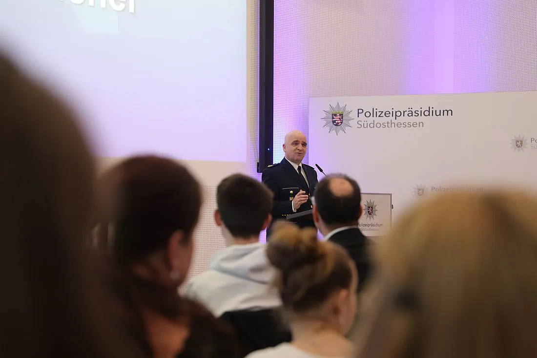 lebensretterpolsuedost az5