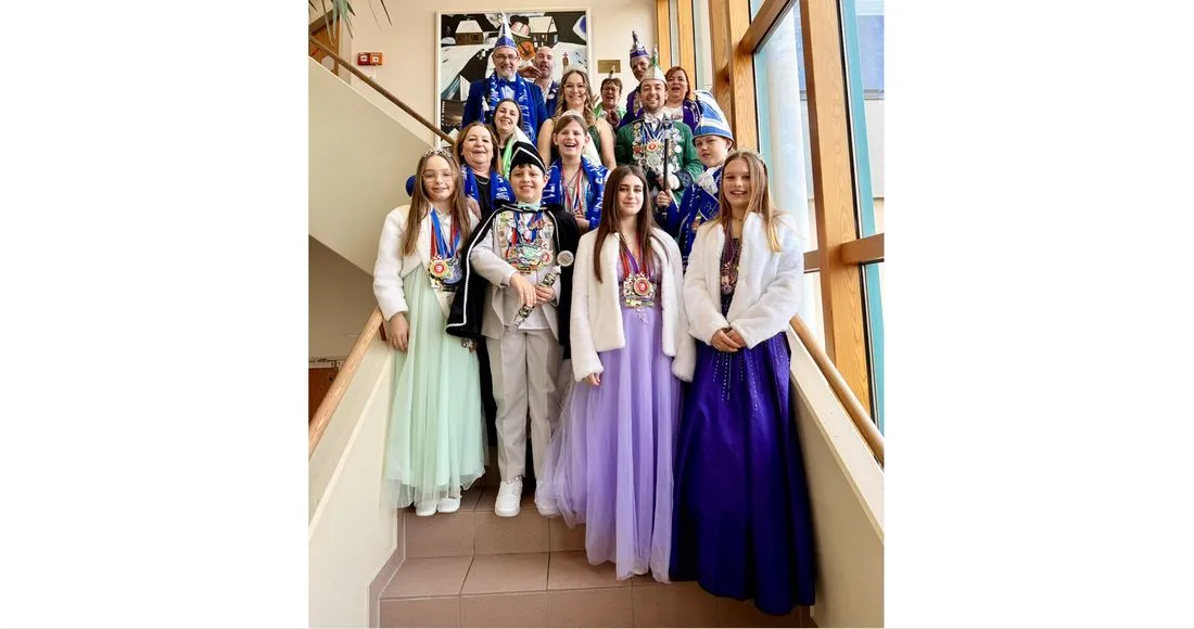 Karnevalsvereine zum Rosenmontagsempfang im Rathaus