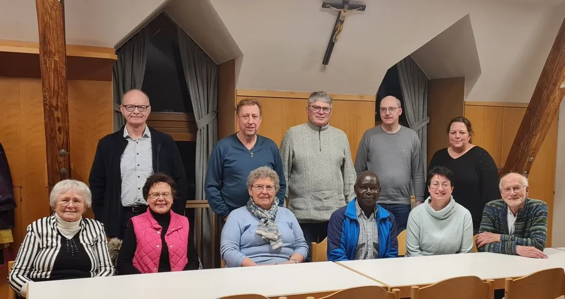 Pfarrer Kasaija berichtet von Trinity Secondary School Mpeefu in Uganda
