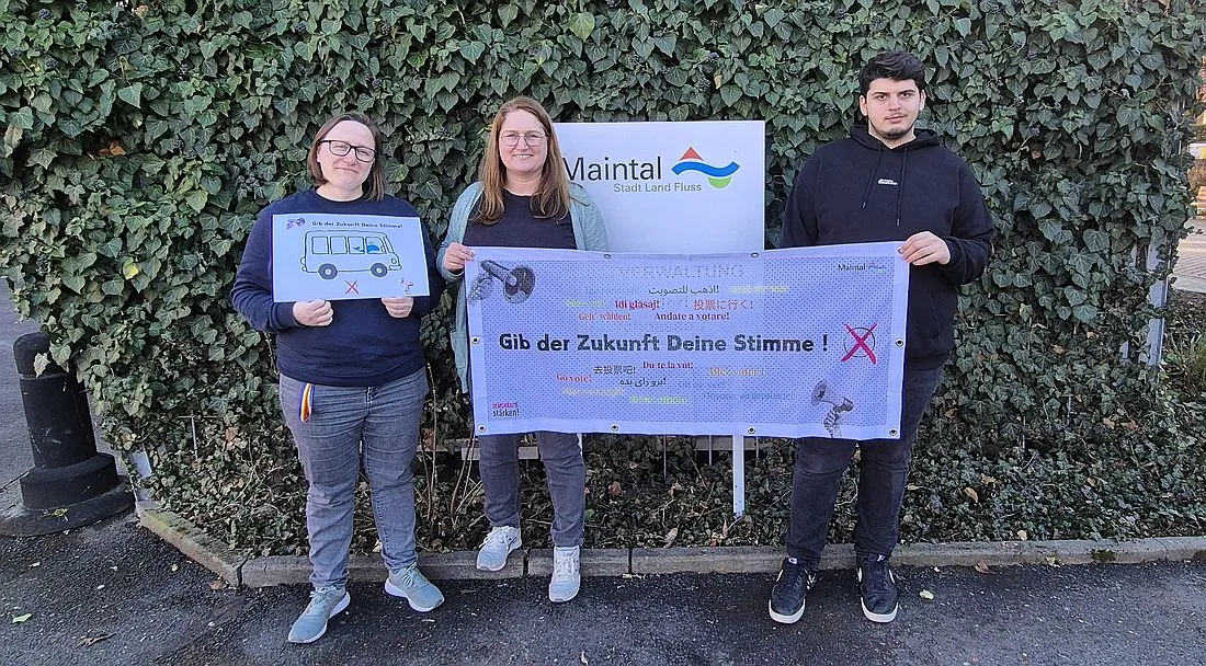 „Demokratiebus“ tourt durch Maintal