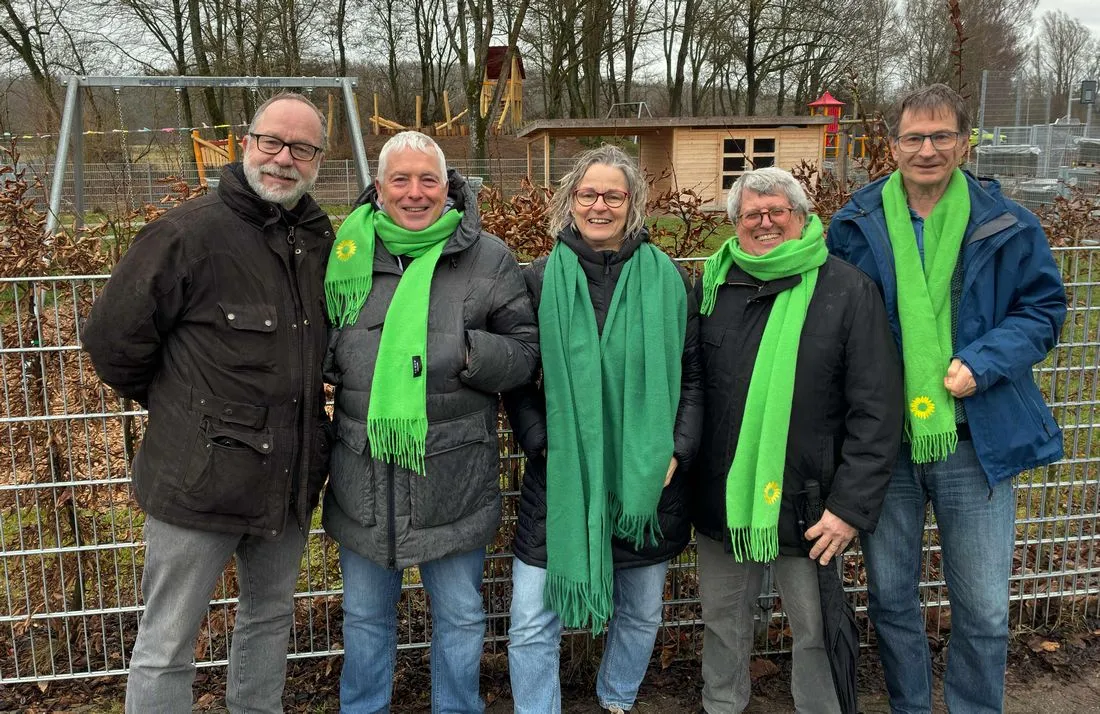 Grüne loben Gestaltung des Spielplatzes „Höchster Straße“