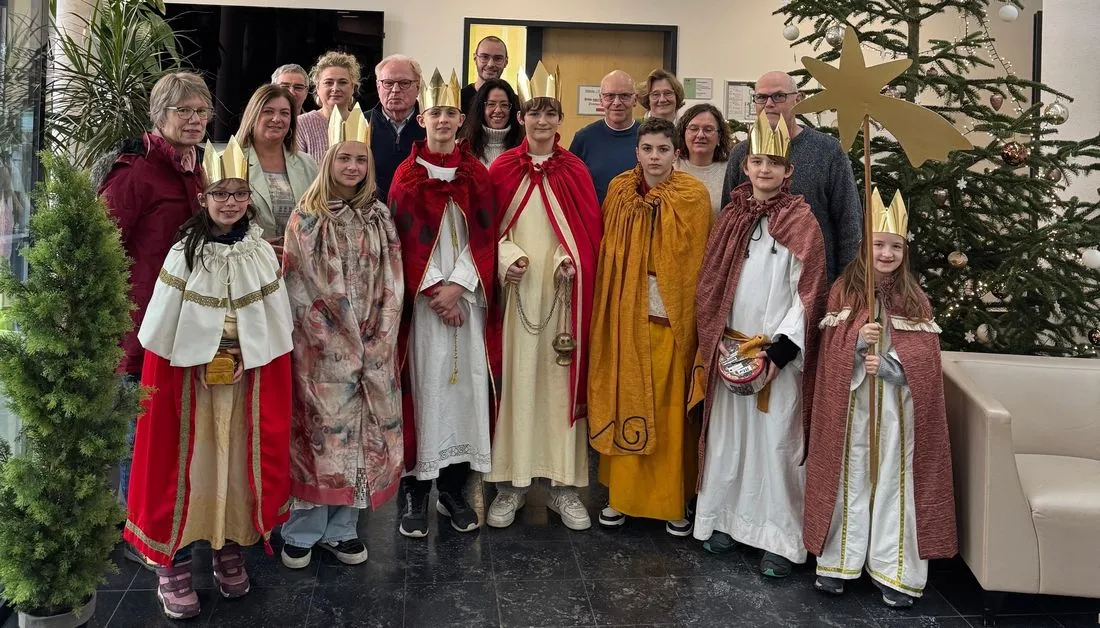 Sternsinger besuchen Gemeindeverwaltung