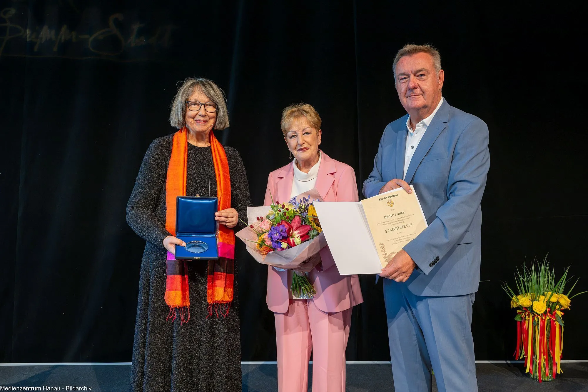 kommunalstadthuehrun az