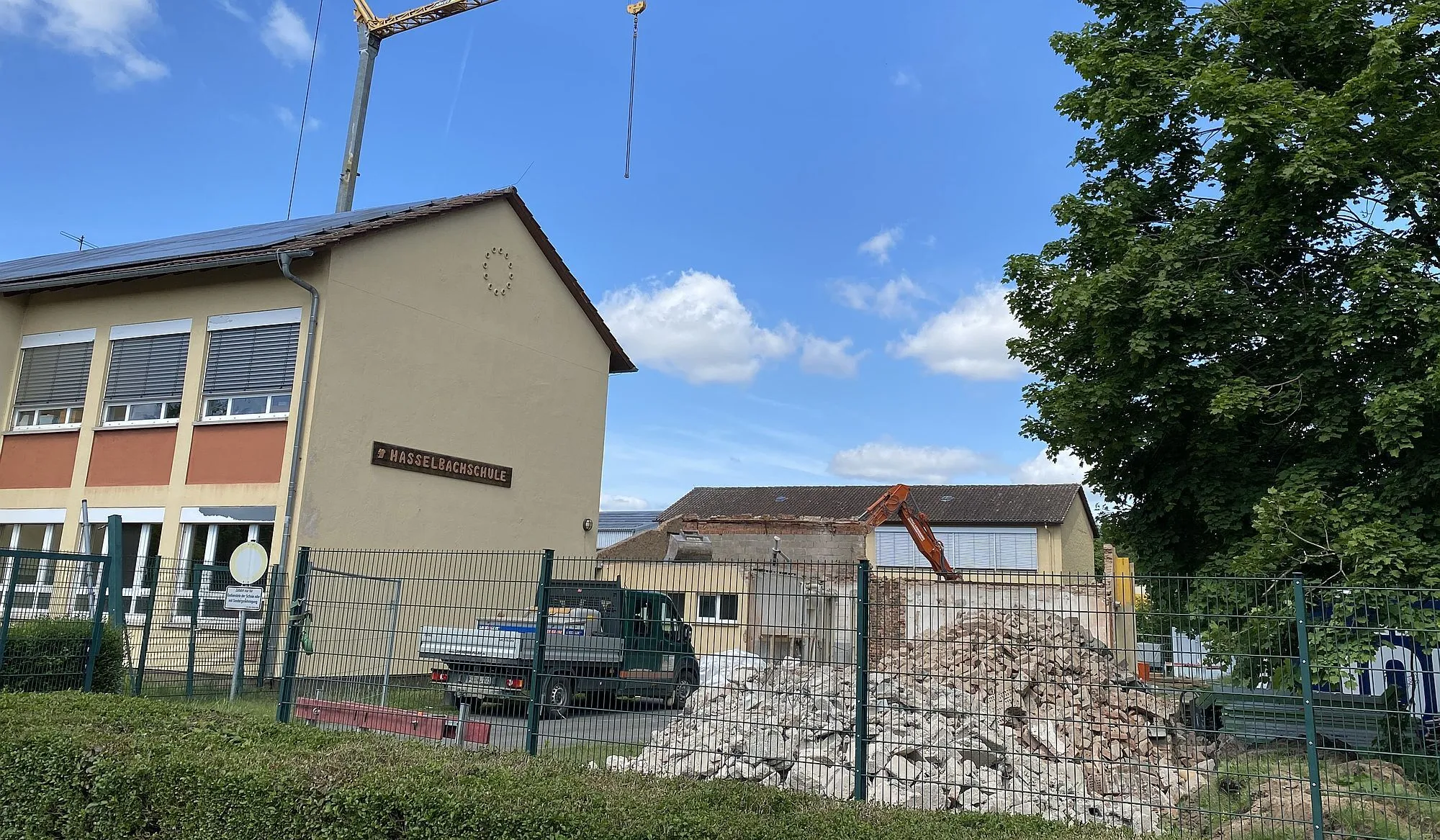hasselbachmensanhlau az1
