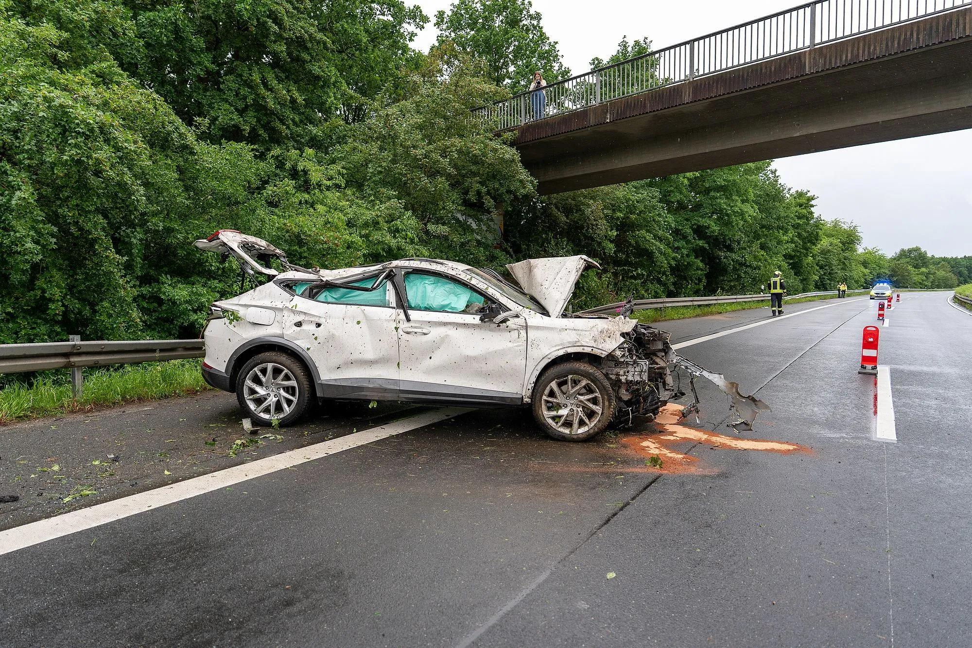 B45: Cupra-Fahrer bei Unfall schwer verletzt