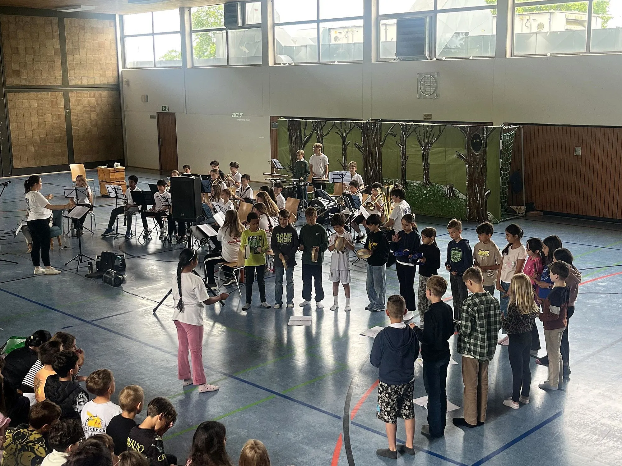 Büchertalschule voller Musik