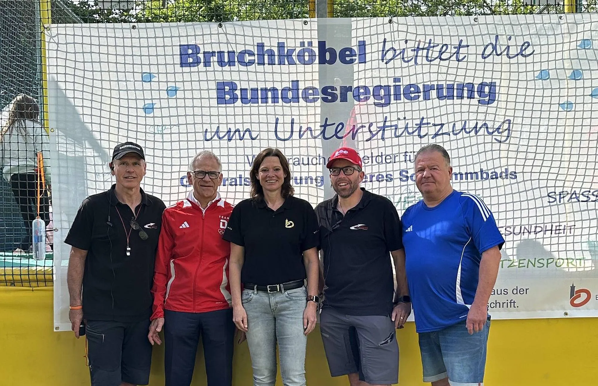 Schwimmbad: Bruchköbel bittet Bundesregierung um Unterstützung