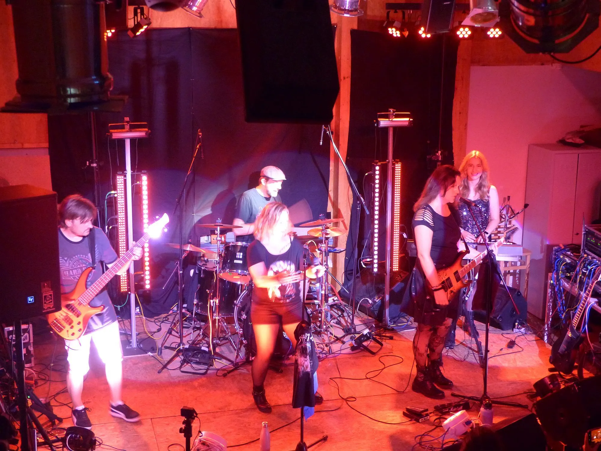 “Rock im Blauhaus goes Schlosskeller”: Live-Event an zwei Abenden im Juni