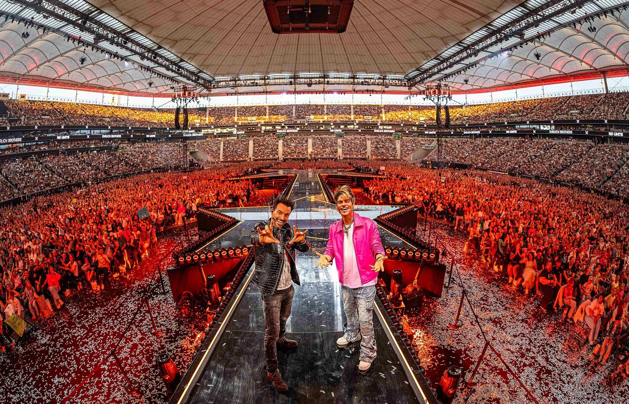 Ehrlich Brothers begeistern mit gigantischer Stadionshow