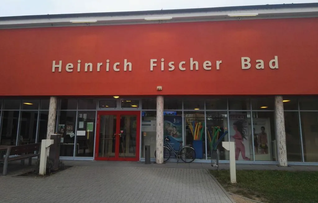 Radio FFH sendet live zur Eröffnung des Heinrich-Fischer-Bades aus Hanau