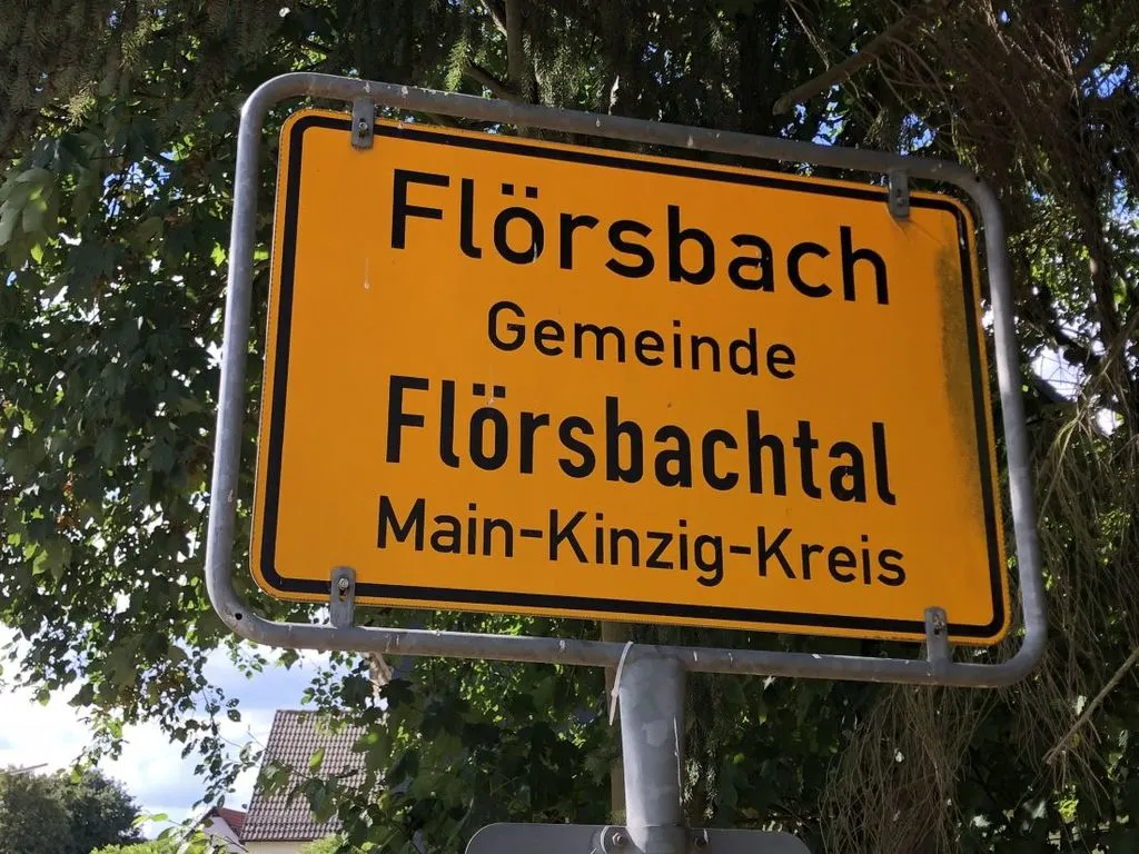 Flörsbachtal: Seile von Kinderschaukel mit Messer angeschnitten