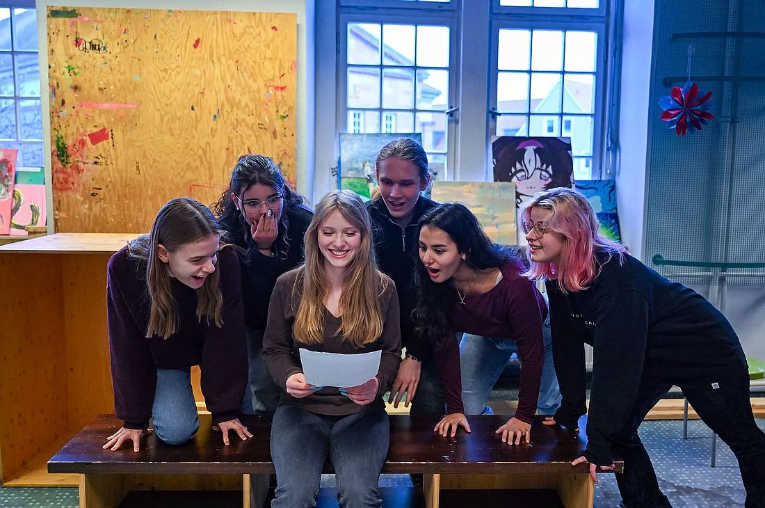 Jugendtheater-Ensemble CONFUSION spielt „Was ihr wollt“ von Shakespeare