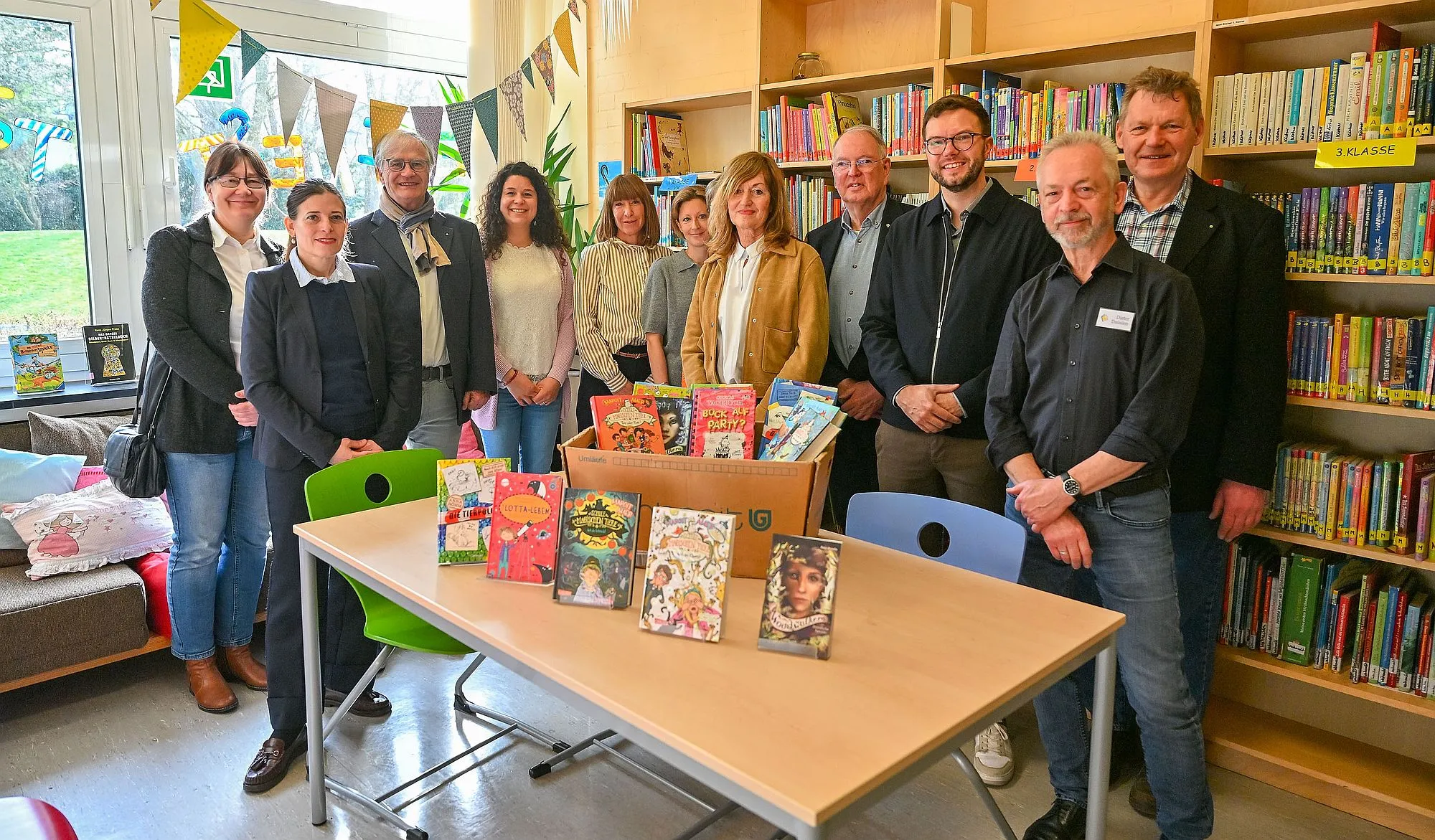 „Gemeinsam für Hanau“ stärkt Leseförderung an Grundschulen