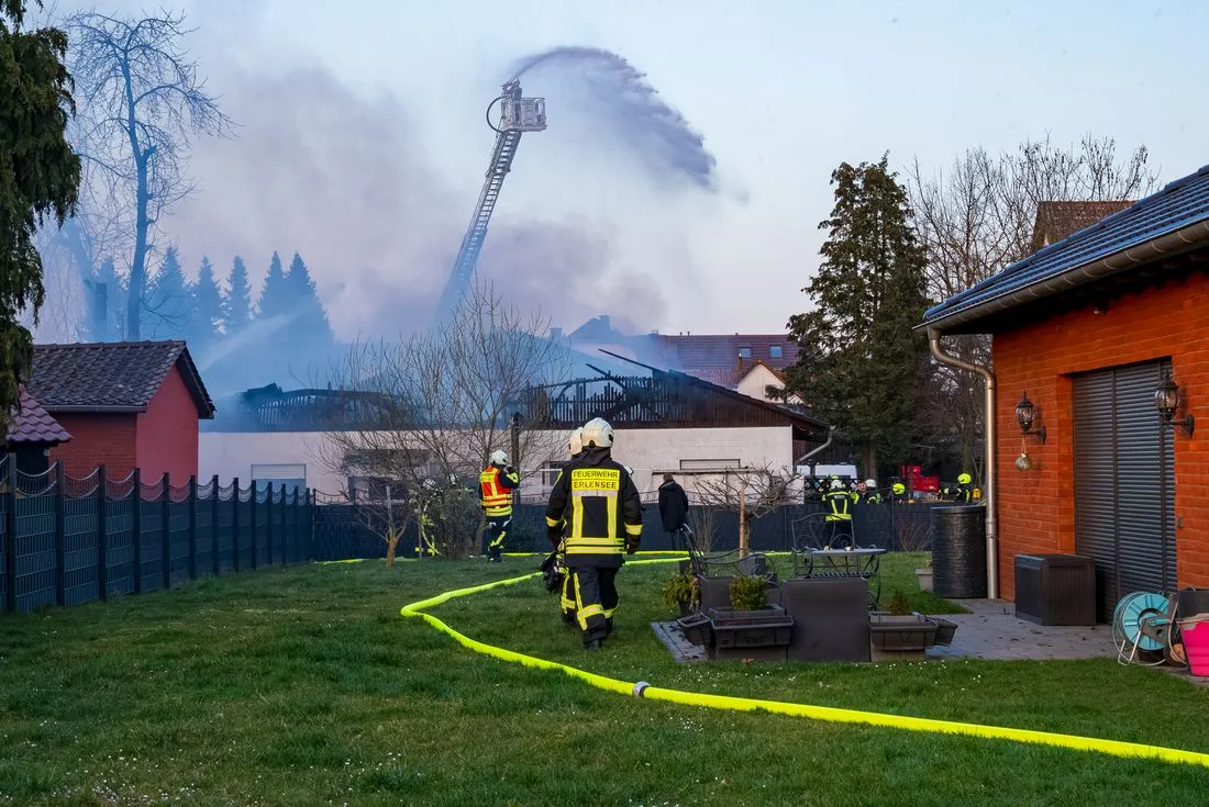 Neuberg: Dachstuhlbrand bei Fleischgroßhandel