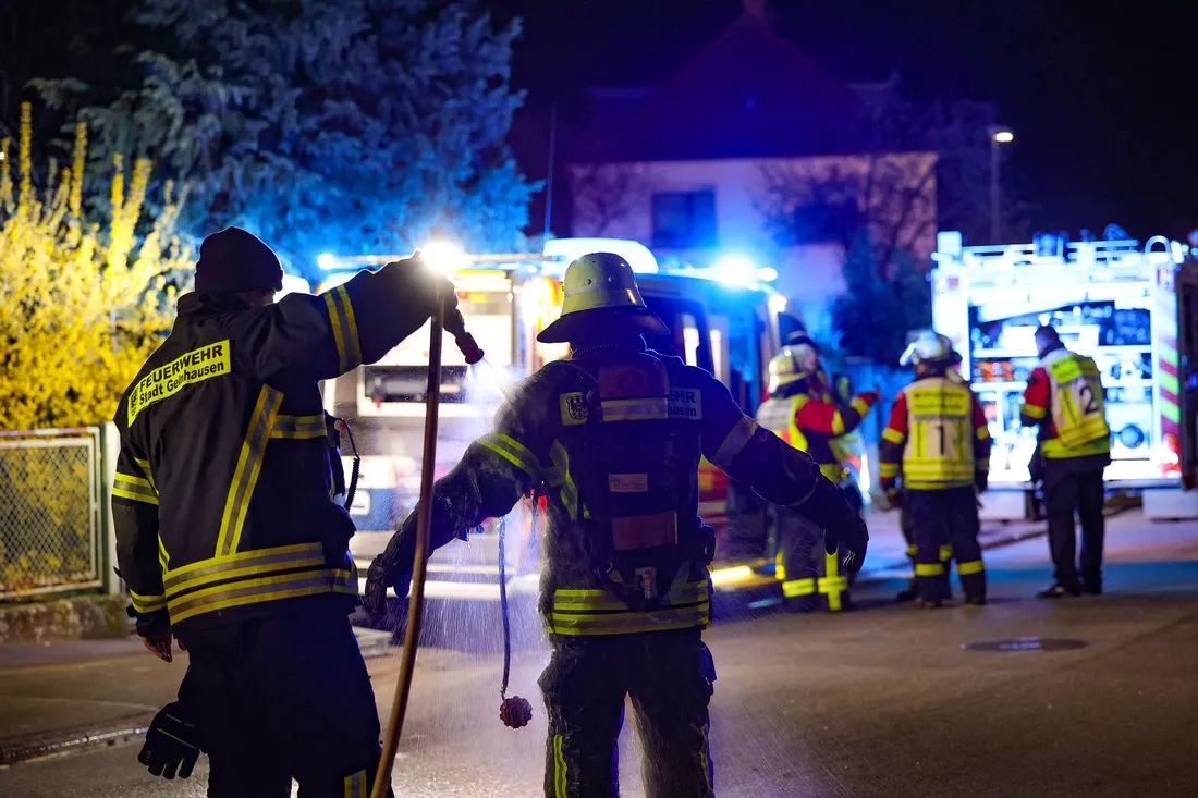 Gartenhüttenbrand in Gelnhausen: Holzofen der Auslöser?