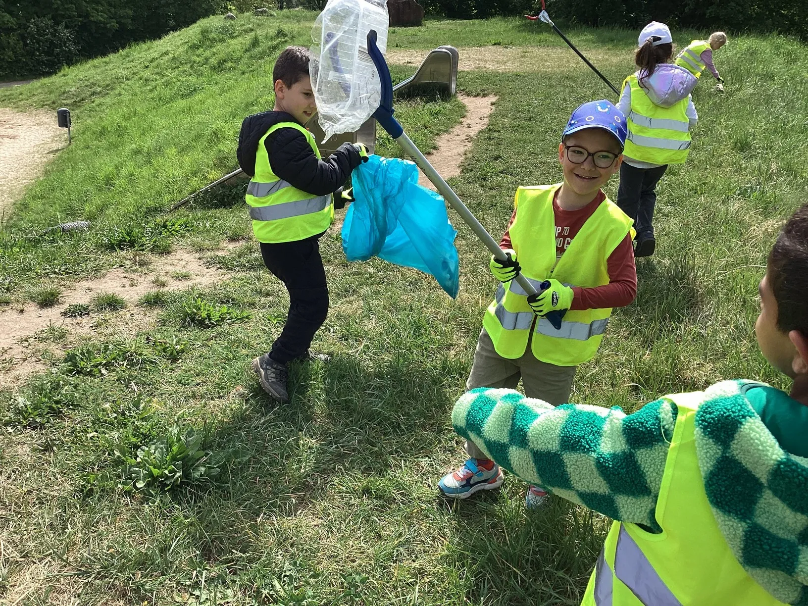 Sauberhafter Kindertag im KiFaZ An der Gende