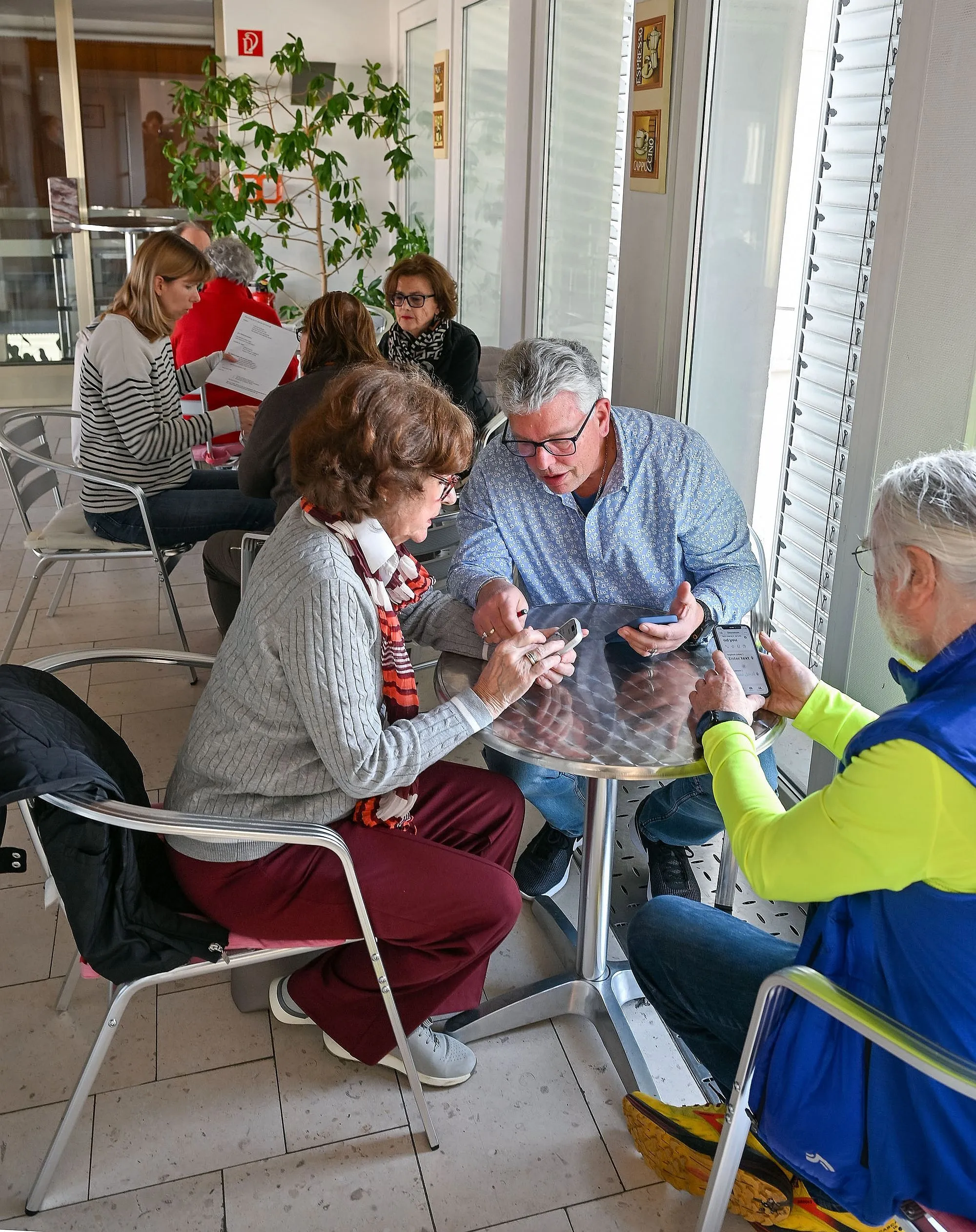 Großer Andrang im Apple-Café im Seniorenbüro