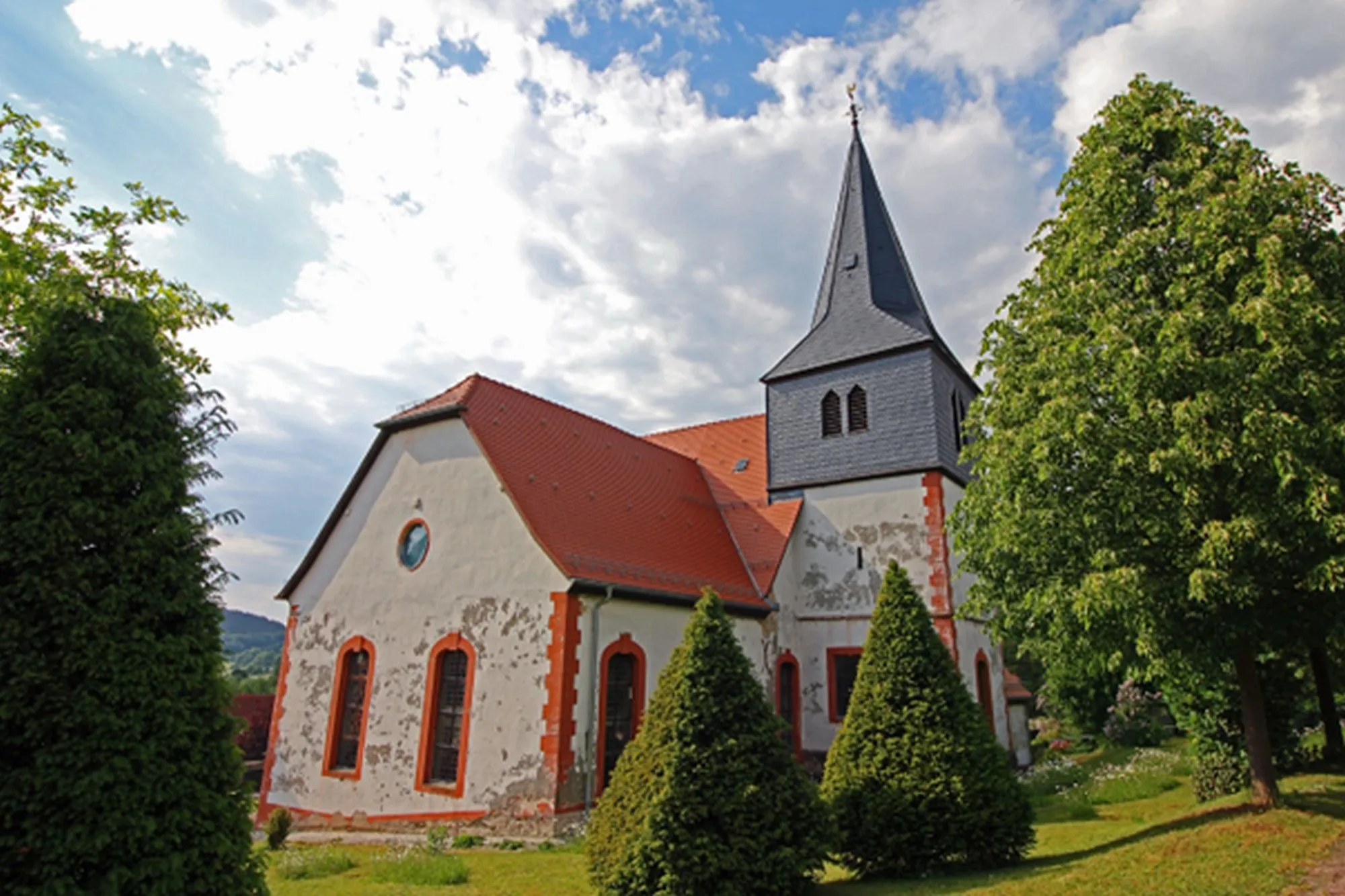 Die Laurentiuskirche in Bieber am 05. Juli hautnah erleben