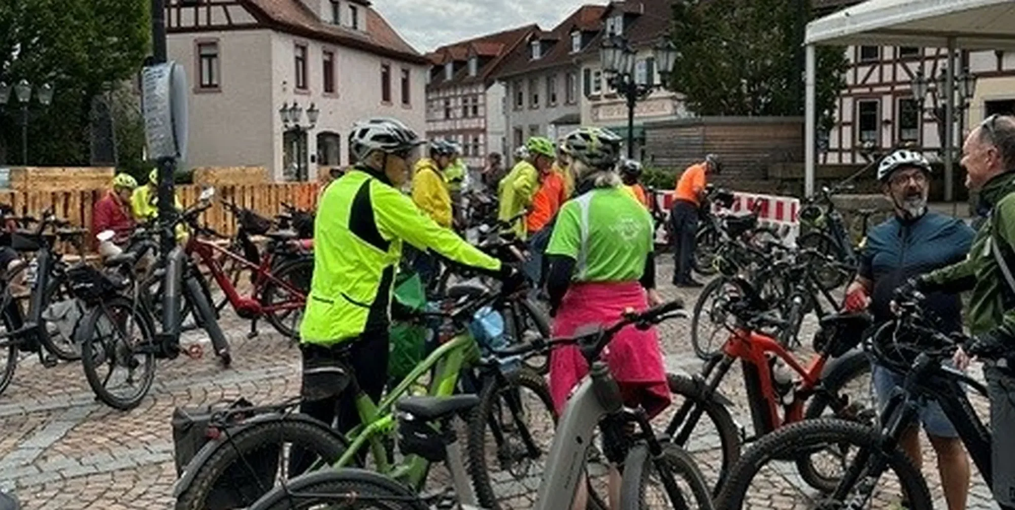 Bruchköbel startet stark ins STADTRADELN