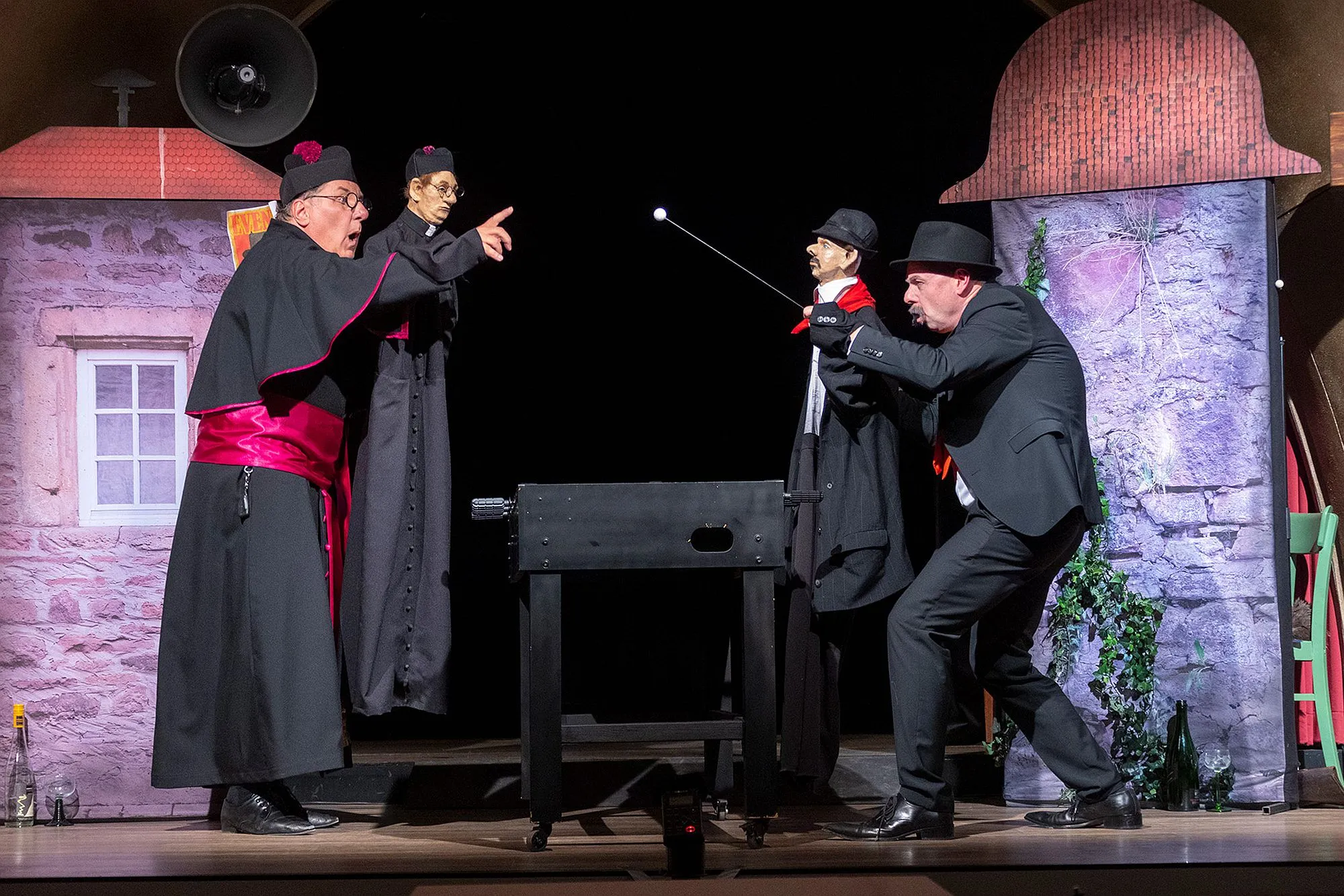 Ziemlich beste Feinde: Don Camillo und Peppone im Theatrium
